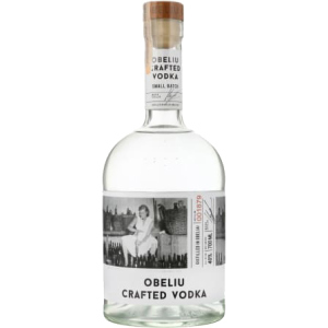 Горілка Vilniaus Vodka Obeliu Crafted Vodka 0,7л 40% (4770053239820) краща модель в Миколаєві