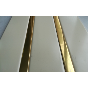 Реечный алюминиевый потолок Allux бежевый матовый - золото зеркальное комплект 200 см х 350 см лучшая модель в Николаеве